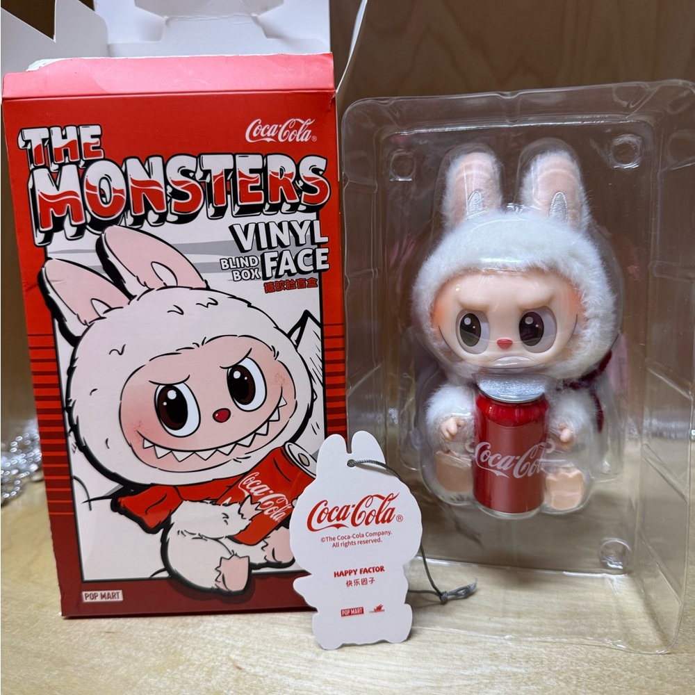 Authentic Coca-Cola Monsters Vinyl Figure